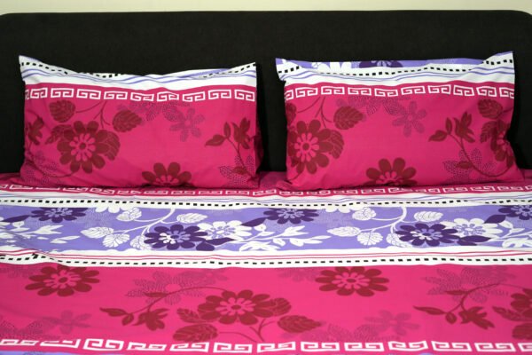 Berry Bloom Double Bedsheet Set